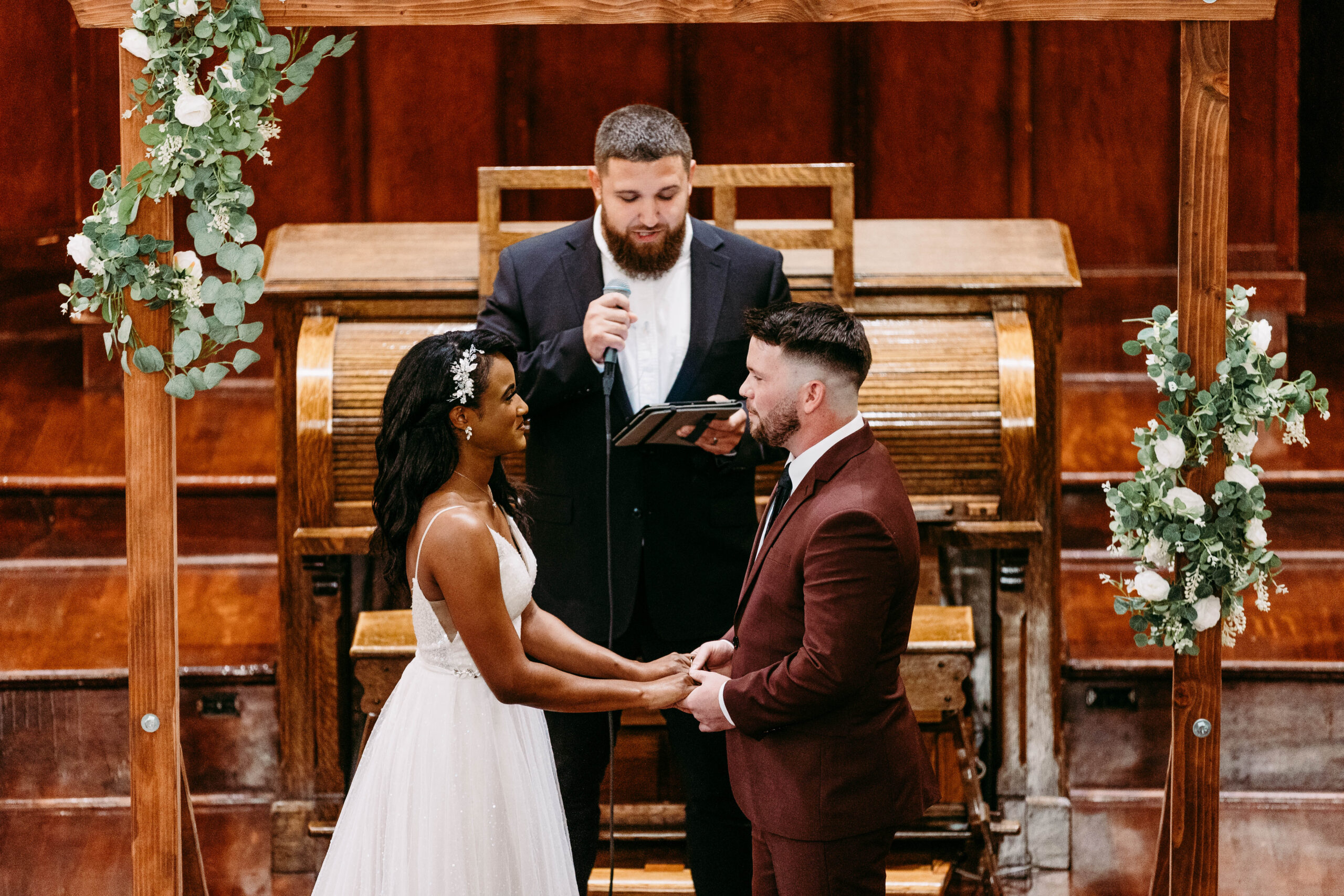 Stunning Church Wedding in Tacoma