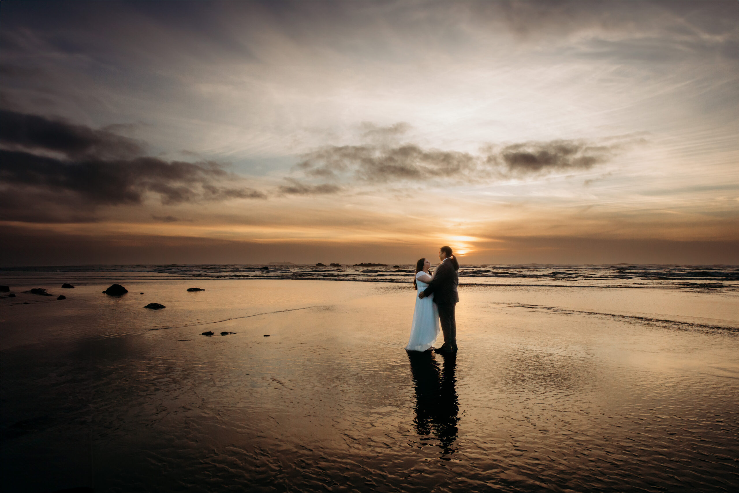 Ruby Beach Engagement Session: Comparing Session Times